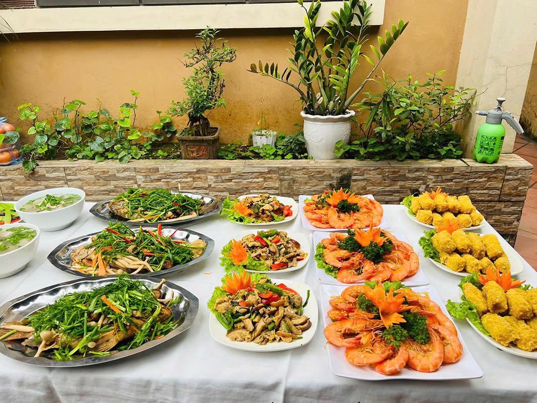 Kinh nghiệm đặt tiệc tại nhà: 10 điều cần biết để có bữa tiệc ngon, tiết kiệm