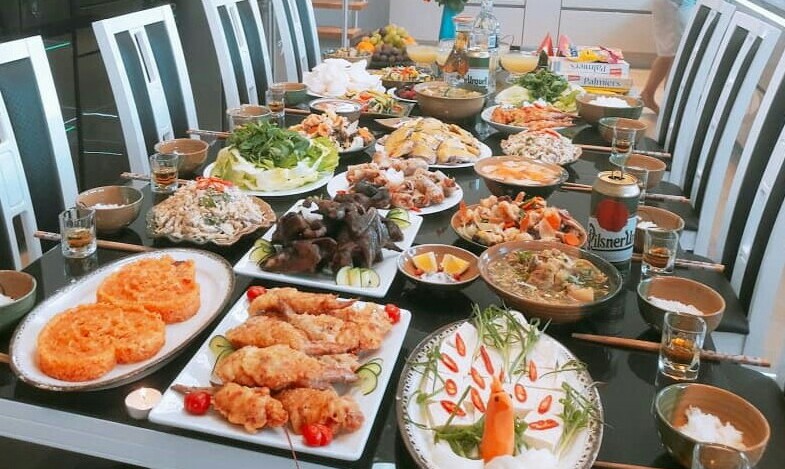 Nên chọn menu nào cho tiệc tân gia? Gợi ý thực đơn ngon, sang và dễ phục vụ