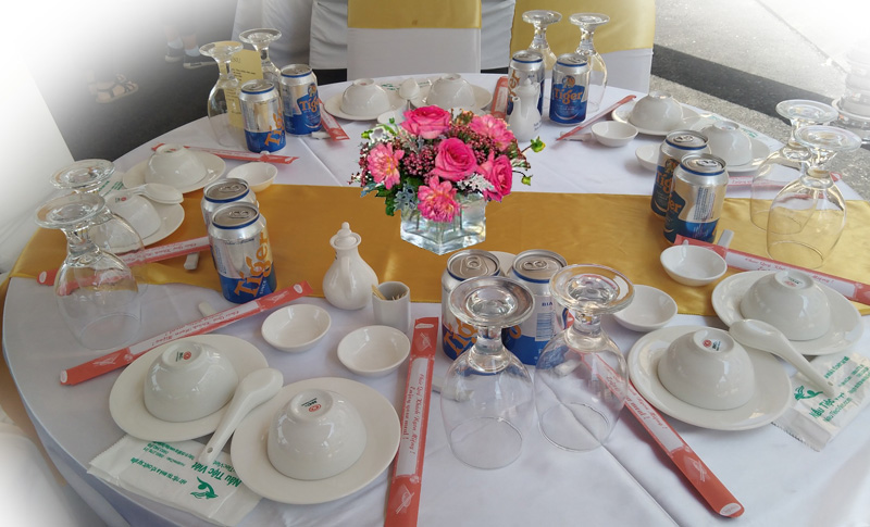 Trang trí bàn tiệc đẹp mắt