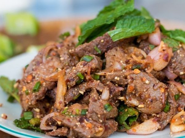 Gỏi bò kiểu thái